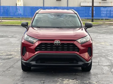 More photos of 2020 Toyota RAV4 LE at Auto Boutique Texas, TX