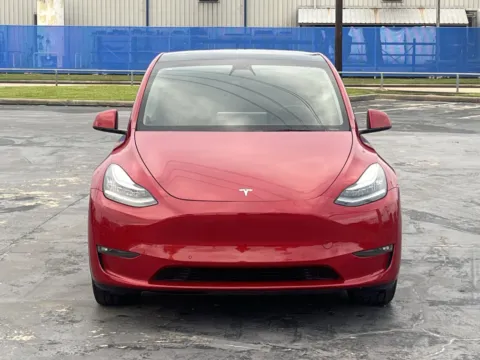 More photos of 2021 Tesla Model Y Long Range at Auto Boutique Texas, TX