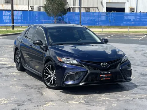Another view of 2022 Toyota Camry SE for sale in Alvin, TX at Auto Boutique Texas