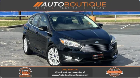 Black 2017 FORD FOCUS TITA Titanium for sale in Alvin, TX