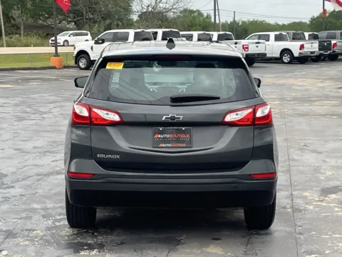 More photos of 2021 Chevrolet Equinox LS at Auto Boutique Texas, TX