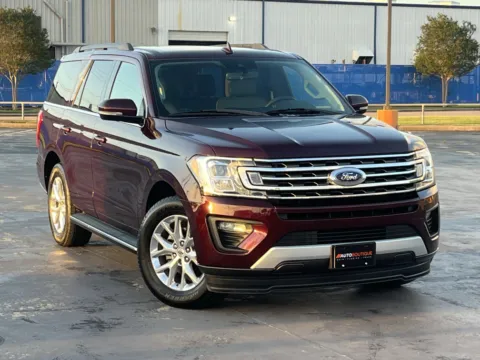 Photos of 2020 Ford Expedition XLT for sale in Alvin, TX at Auto Boutique Texas
