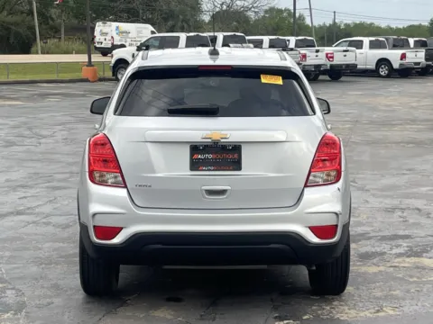 More photos of 2020 Chevrolet Trax LS at Auto Boutique Texas, TX