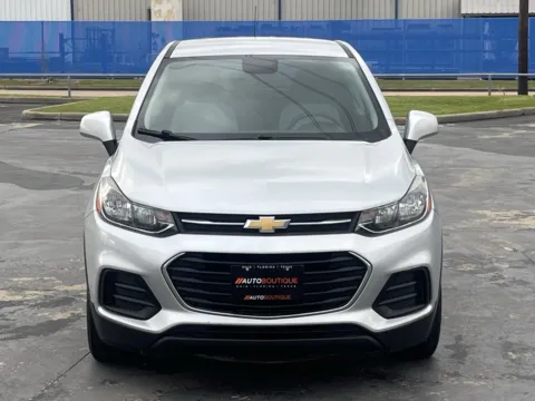 More photos of 2020 Chevrolet Trax LS at Auto Boutique Texas, TX