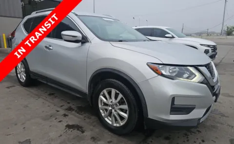 Another view of 2019 Nissan Rogue SV for sale in Alvin, TX at Auto Boutique Texas