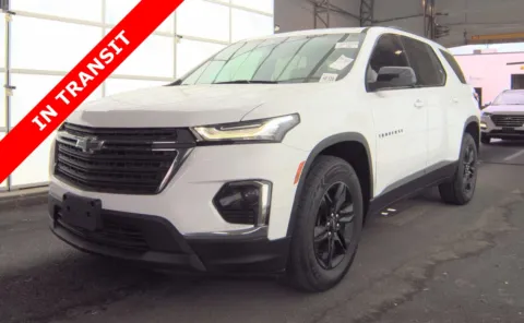 White 2022 Chevrolet Traverse LS for sale in Alvin, TX