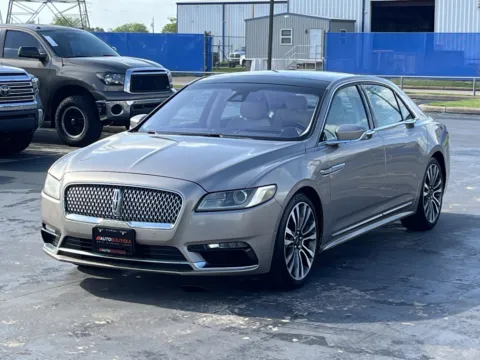Another view of 2019 Lincoln Continental Reserve for sale in Alvin, TX at Auto Boutique Texas
