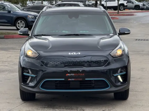 More photos of 2022 Kia Niro EV EX at Auto Boutique Texas, TX