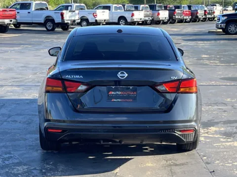 More photos of 2021 Nissan Altima 2.5 SV at Auto Boutique Texas, TX