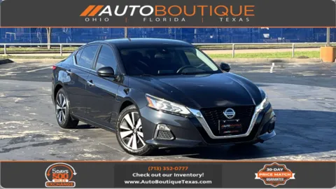 Blue 2021 Nissan Altima 2.5 SV for sale in Alvin, TX