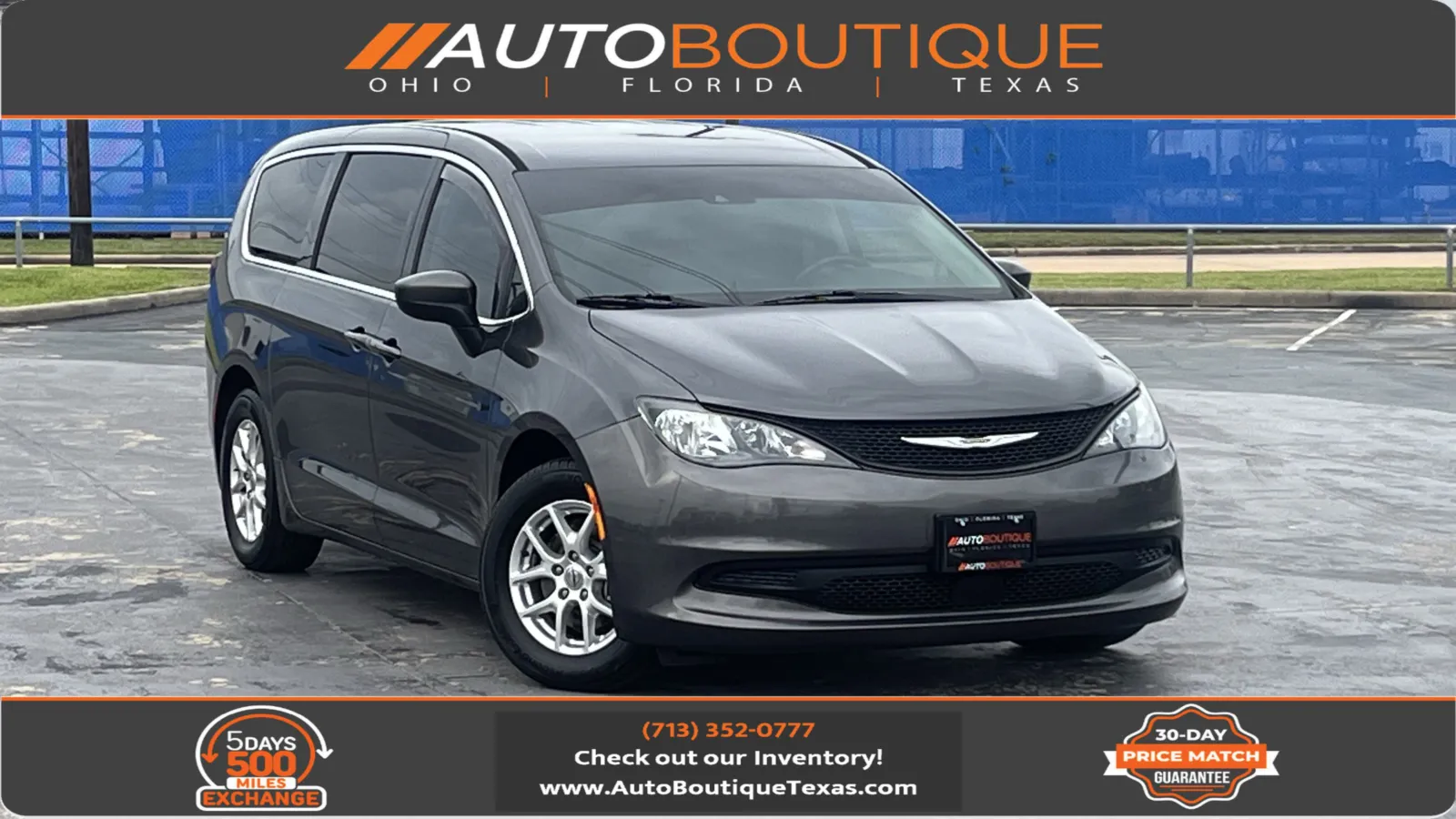 2021 Chrysler Voyager LX's photo