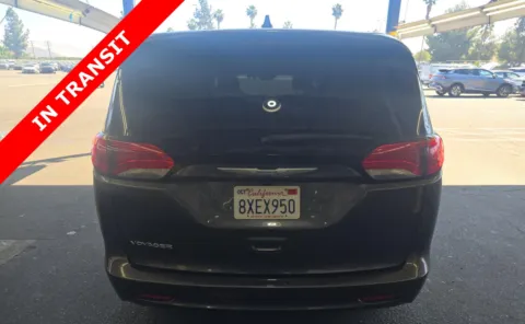 More photos of 2021 Chrysler Voyager LX at Auto Boutique Texas, TX