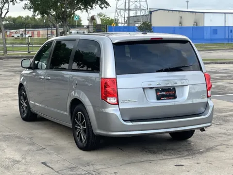 More photos of 2018 Dodge Grand Caravan GT at Auto Boutique Texas, TX