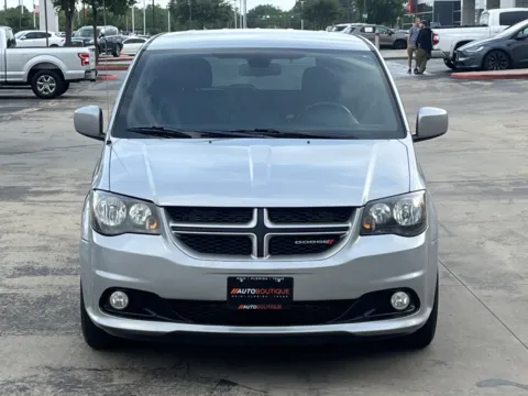 Another view of 2018 Dodge Grand Caravan GT for sale in Alvin, TX at Auto Boutique Texas