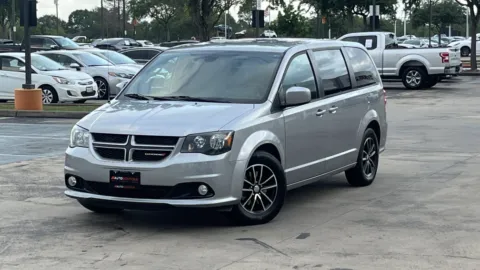 Silver 2018 Dodge Grand Caravan GT for sale in Alvin, TX