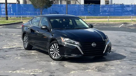Black 2025 Nissan Altima SV for sale in Alvin, TX
