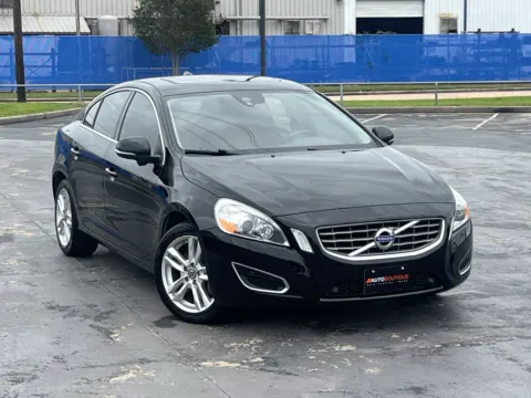Photos of 2013 Volvo S60 T5 for sale in Alvin, TX at Auto Boutique Texas