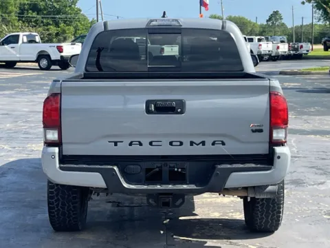 More photos of 2019 Toyota Tacoma TRD Off Road at Auto Boutique Texas, TX