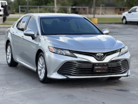 Another view of 2018 Toyota Camry LE for sale in Alvin, TX at Auto Boutique Texas