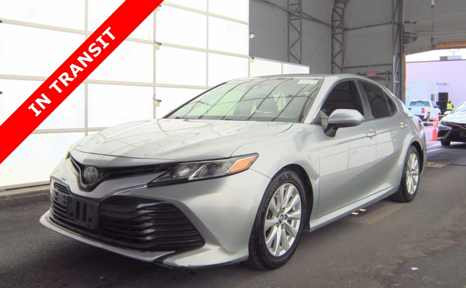 Silver 2018 Toyota Camry LE for sale in Alvin, TX