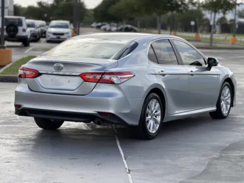 More photos of 2018 Toyota Camry LE at Auto Boutique Texas, TX