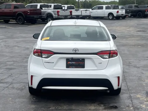 More photos of 2021 Toyota Corolla LE at Auto Boutique Texas, TX