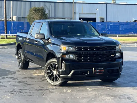 Photos of 2020 Chevrolet Silverado 1500 Custom for sale in Alvin, TX at Auto Boutique Texas