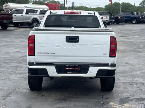 More photos of 2022 Chevrolet Colorado 2WD LT at Auto Boutique Texas, TX