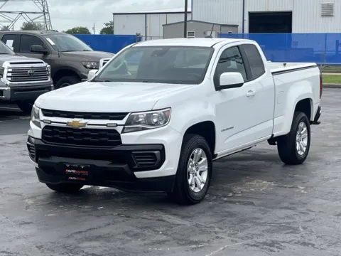 Another view of 2022 Chevrolet Colorado 2WD LT for sale in Alvin, TX at Auto Boutique Texas