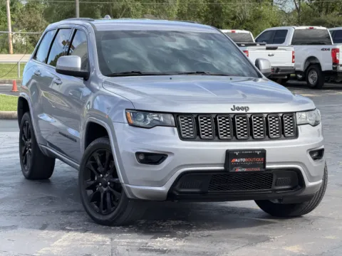 Another view of 2021 Jeep Grand Cherokee Laredo X for sale in Alvin, TX at Auto Boutique Texas
