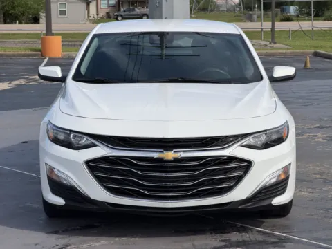 More photos of 2024 Chevrolet Malibu LS at Auto Boutique Texas, TX