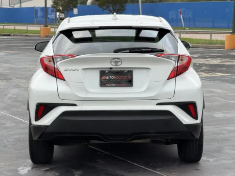 More photos of 2020 Toyota C-HR LE at Auto Boutique Texas, TX