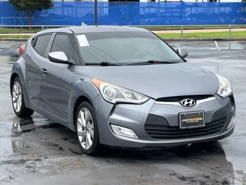 Photos of 2017 HYUNDAI VELOSTER for sale in Alvin, TX at Auto Boutique Texas