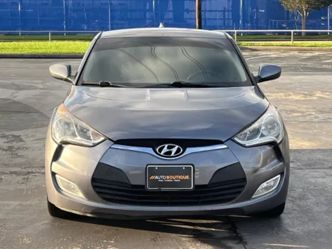 More photos of 2017 HYUNDAI VELOSTER at Auto Boutique Texas, TX