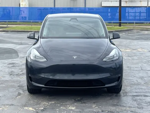 More photos of 2024 Tesla Model Y Long Range at Auto Boutique Texas, TX