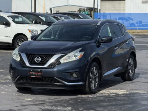 Another view of 2017 Nissan Murano SL for sale in Alvin, TX at Auto Boutique Texas