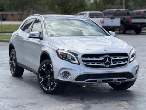 Photos of 2019 Mercedes-Benz GLA 250 for sale in Alvin, TX at Auto Boutique Texas