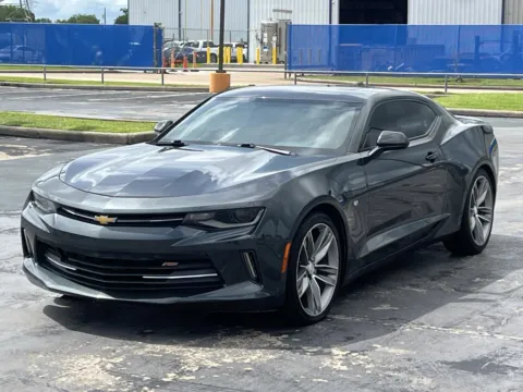 Another view of 2018 Chevrolet Camaro 1LT for sale in Alvin, TX at Auto Boutique Texas
