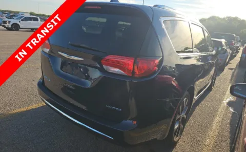 Another view of 2017 Chrysler Pacifica Limited for sale in Alvin, TX at Auto Boutique Texas