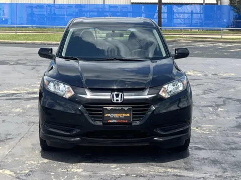 More photos of 2018 Honda HR-V LX at Auto Boutique Texas, TX