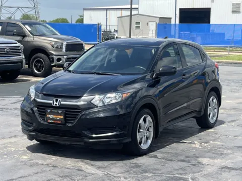 Another view of 2018 Honda HR-V LX for sale in Alvin, TX at Auto Boutique Texas