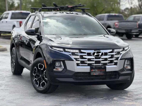 Photos of 2022 Hyundai Santa Cruz SEL for sale in Alvin, TX at Auto Boutique Texas