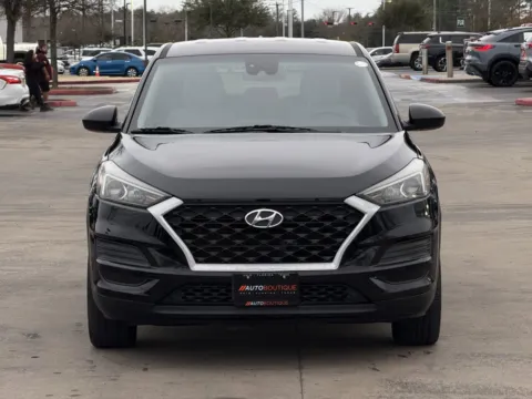 More photos of 2019 Hyundai Tucson SE at Auto Boutique Texas, TX