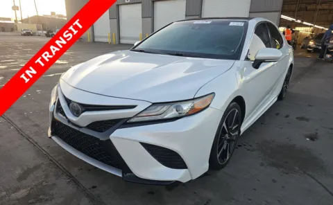 White 2018 Toyota Camry XSE for sale in Alvin, TX
