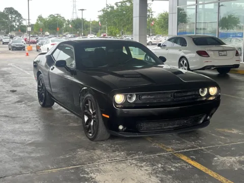 Photos of 2019 Dodge Challenger SXT for sale in Alvin, TX at Auto Boutique Texas