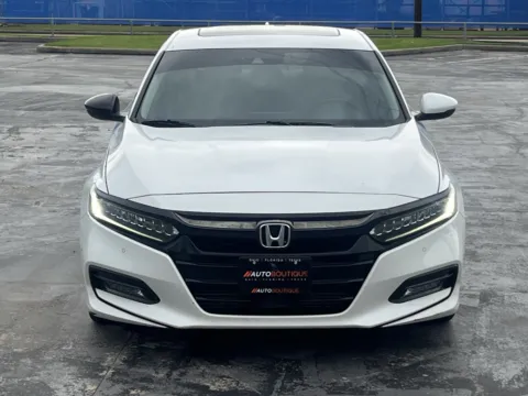 More photos of 2018 Honda Accord Sedan Touring 2.0T at Auto Boutique Texas, TX