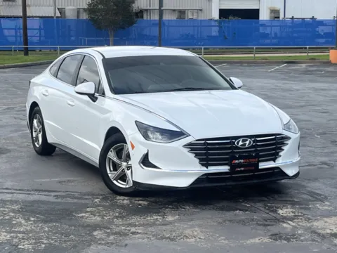 Photos of 2021 Hyundai Sonata SE for sale in Alvin, TX at Auto Boutique Texas