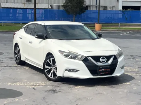 Photos of 2017 Nissan Maxima SV for sale in Alvin, TX at Auto Boutique Texas