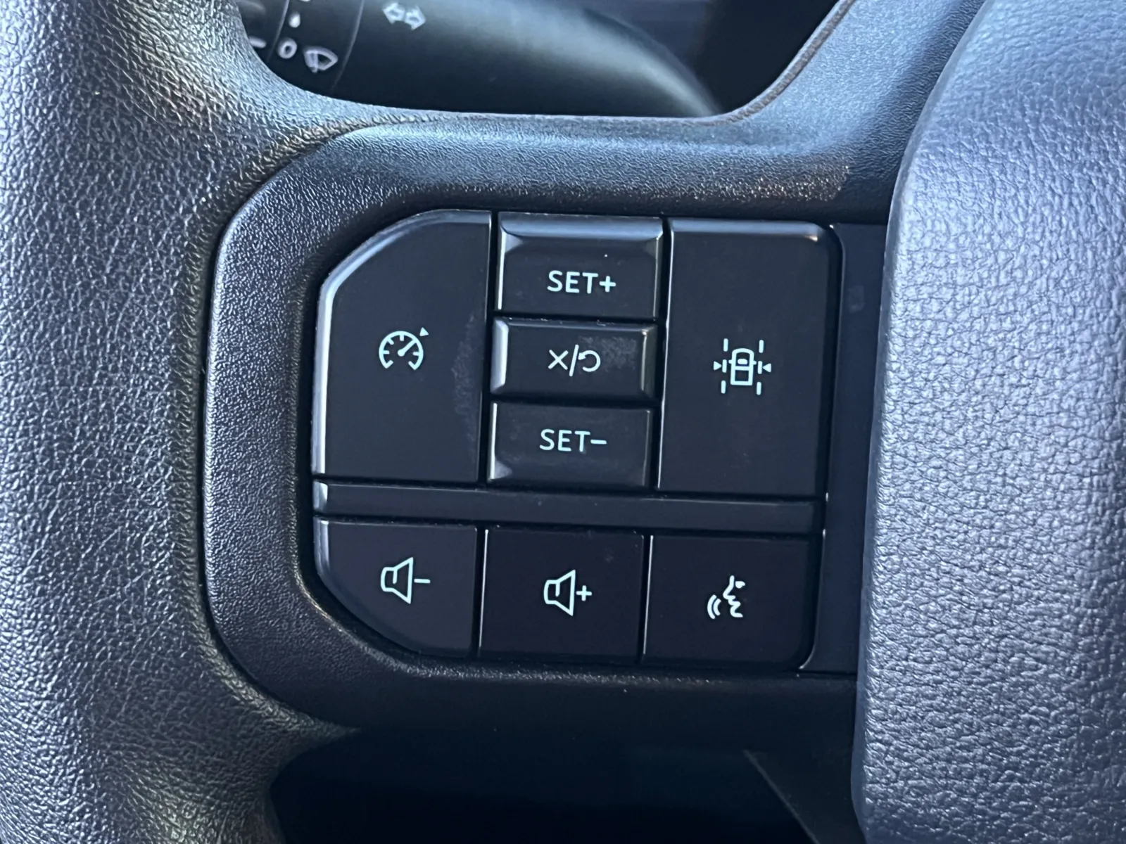 Ford F-150 photo 15
