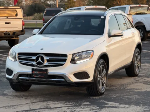 Another view of 2018 Mercedes-Benz GLC 300 for sale in Alvin, TX at Auto Boutique Texas